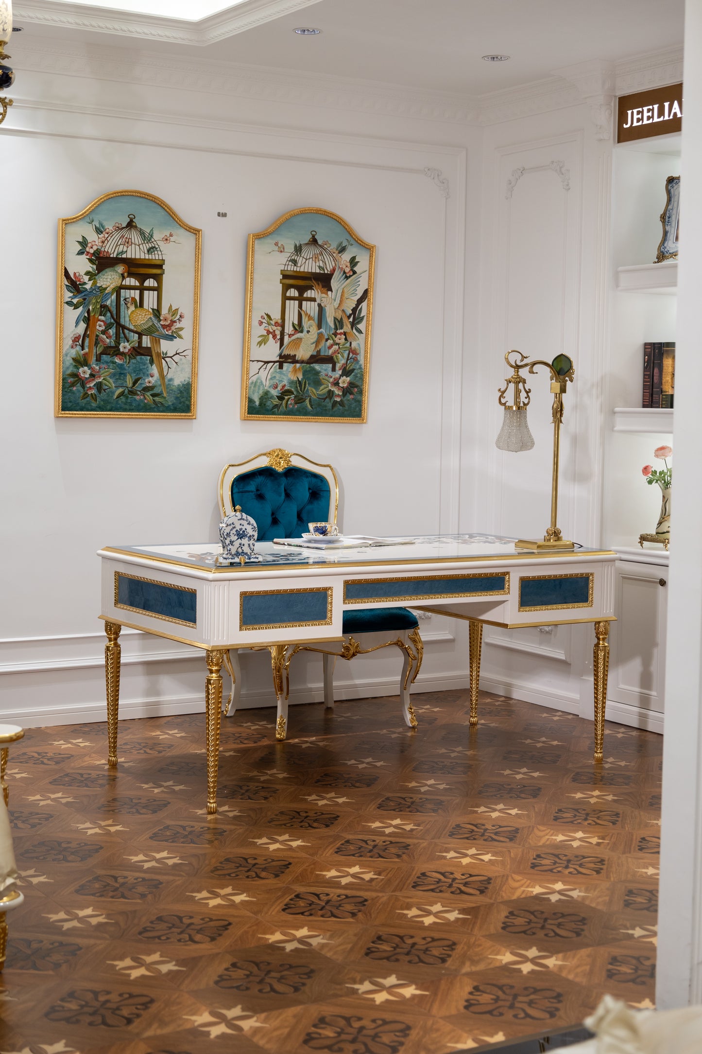 French-Style Luxury Blue Writing Desk with Shell Inlay