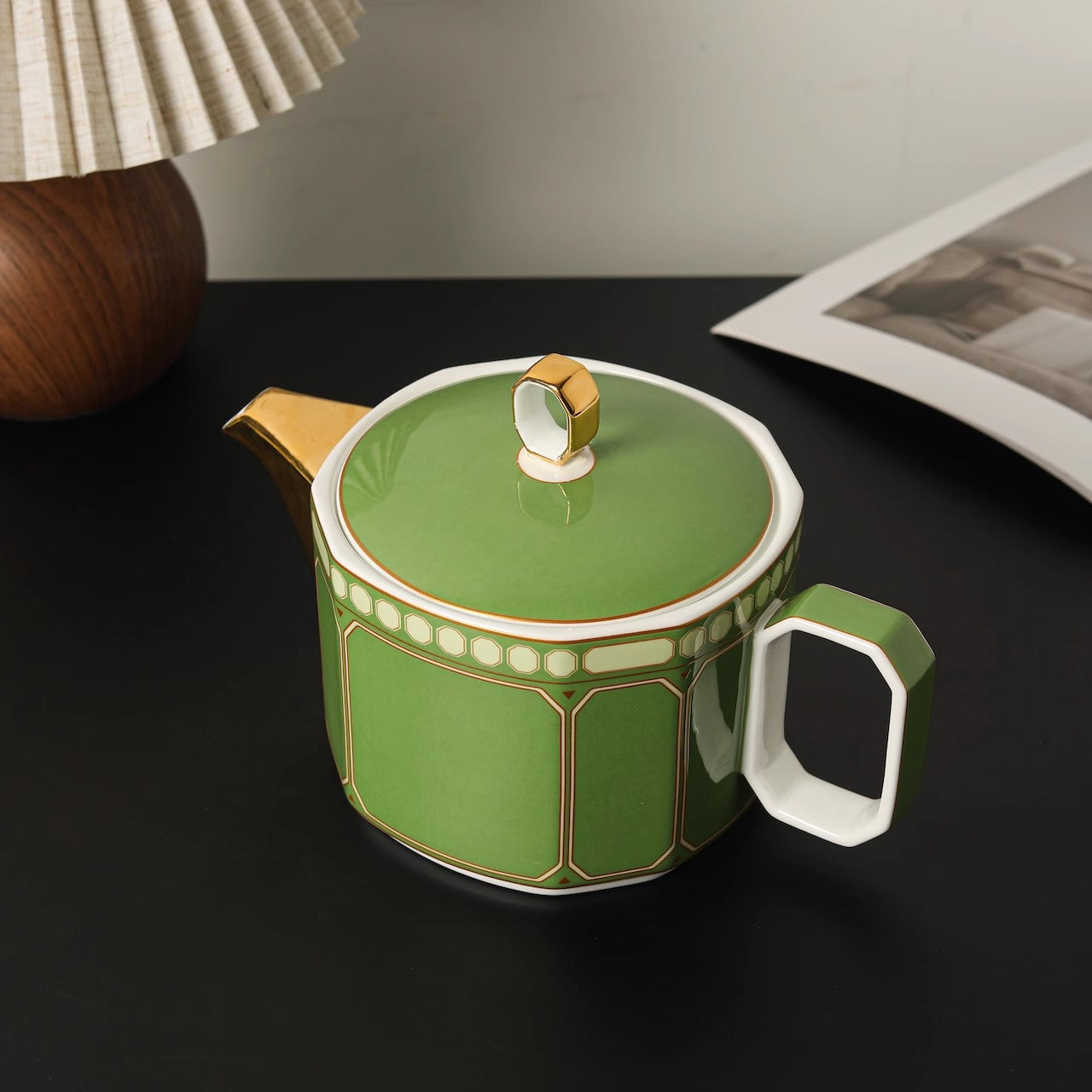 Swan-Inspired European Light Luxury Bone China Tea & Coffee Set with Gold Trim