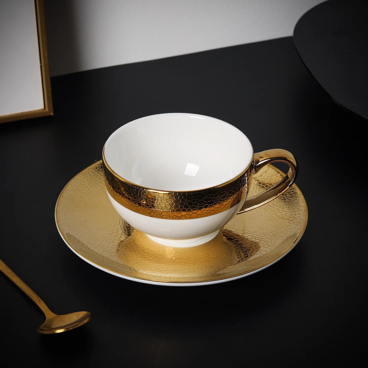 Gold-Trimmed Vintage Piqué Pattern European Bone China Luxury Coffee Cup Set