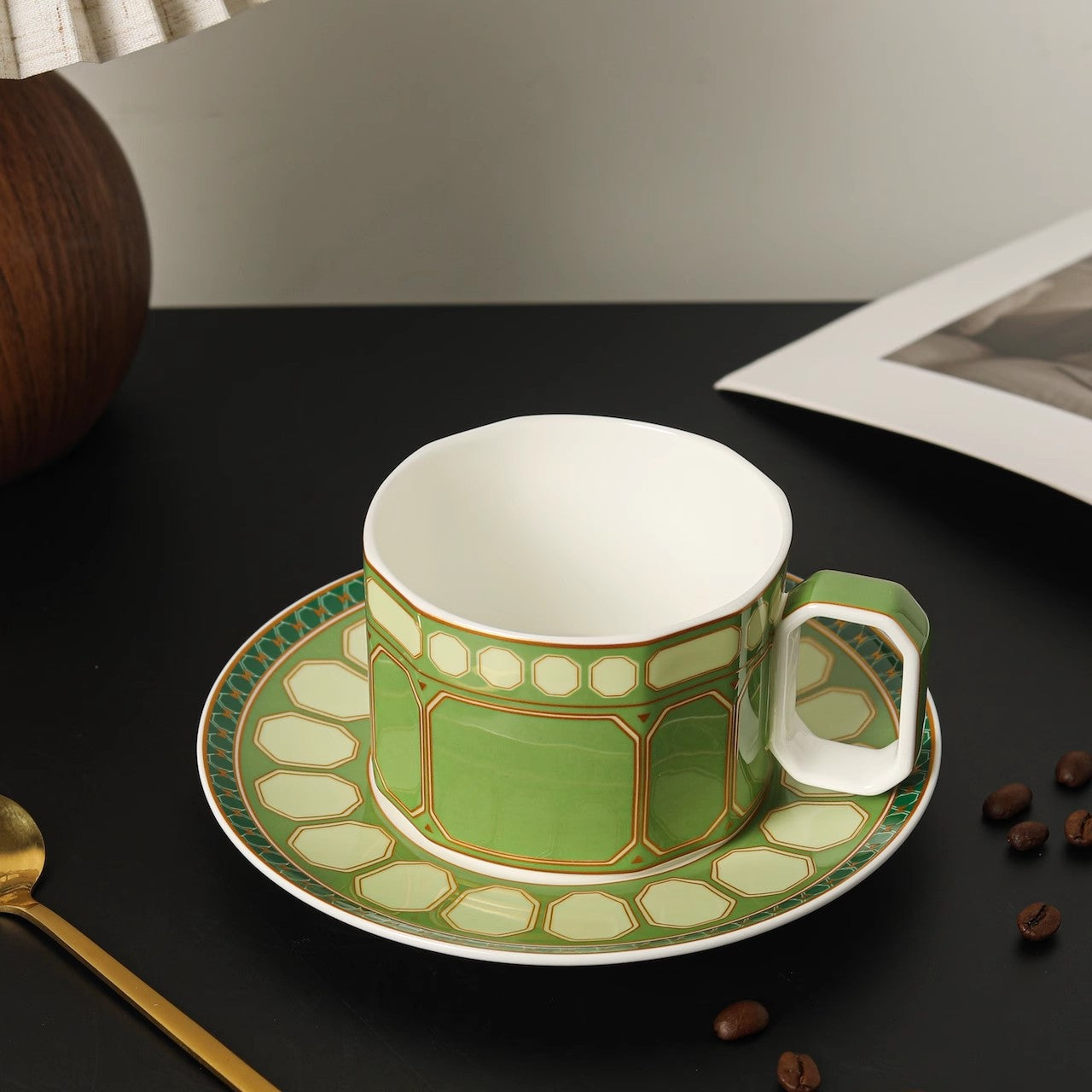 Swan-Inspired European Light Luxury Bone China Tea & Coffee Set with Gold Trim